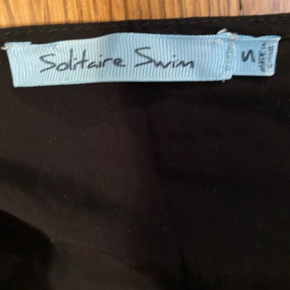 Swimsuit cover up - Picture 6 of 7